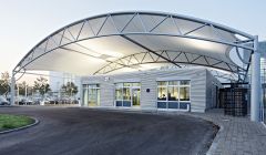 Munich Airport, hangars 3+4 – Arch-supported PVC-PES roof